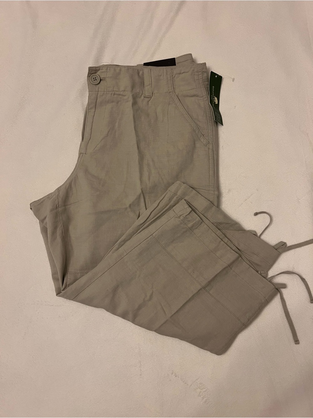 Banana Republic Women's Cropped Drawstring Pants in Light Taupe